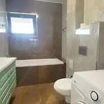 Large Coresi Apartment, Apartman Brassó